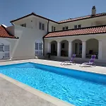 Apartament Lanterna *