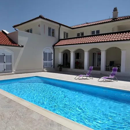 Apartment Lanterna *