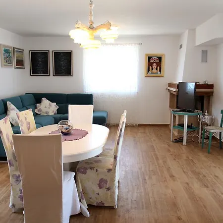 Apartmán Lanterna