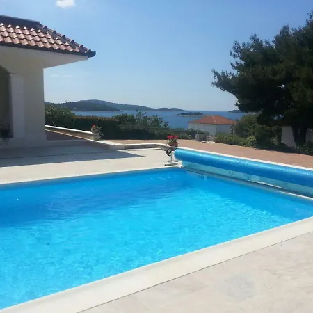 Apartment Lanterna *