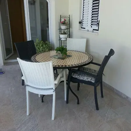 Lanterna * Rogoznica (Sibenik-Knin)