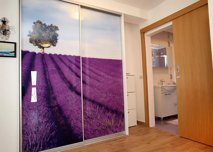 Lanterna Rogoznica (Sibenik-Knin)